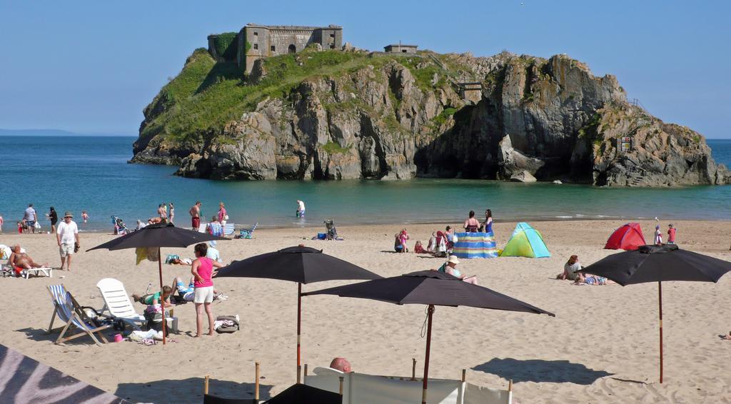 Tabor House B&B Fishguard Bagian luar foto