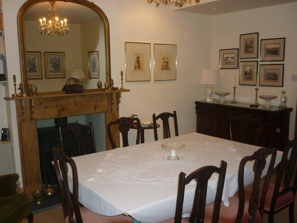 Tabor House B&B Fishguard Bagian luar foto