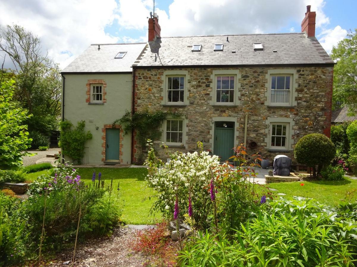 Tabor House B&B Fishguard Bagian luar foto